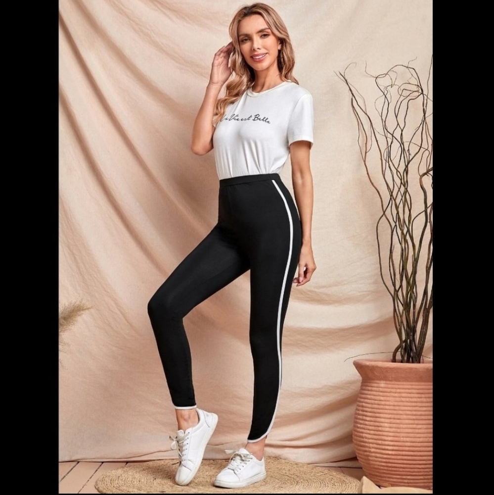 NEW High Rise Striped Leggins💞 - Picture 4 of 13